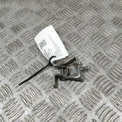 Автозапчасти б/у петля крышки багажника за skoda octavia iii combi 5e5 (2012-2020) ссылки oem iam 5g6827301  