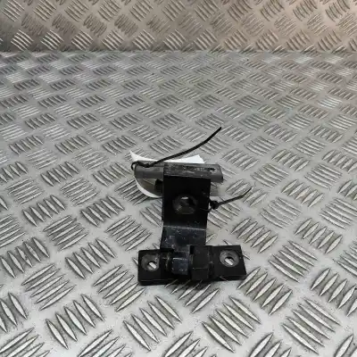 Second-hand car spare part left front door hinge for bmw x6 e71, e72 (2007-2014) oem iam references 7176847,7176849  