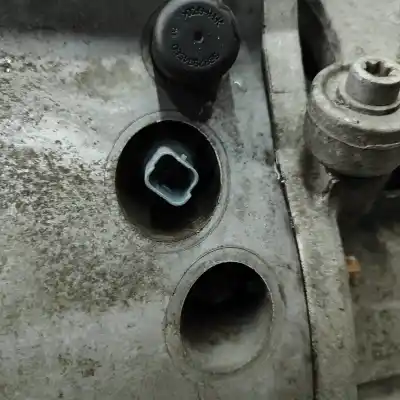 Автозапчастина б/у коробка передач для citroen c4 cactus (2014-..) hatchback посилання на oem iam 9680886610  