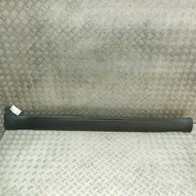 Peça sobressalente para automóvel em segunda mão Embaladeira Lado Direito (corte) por CITROEN C4 CACTUS (2014-..) Hatchback Referências OEM IAM 9801521780  