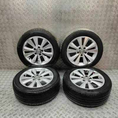 Автозапчастина б/у КОМПЛЕКТ КОЛІС для VOLKSWAGEN GOLF VII VARIANT BA5, BV5 (2013-2021) Estate Посилання на OEM IAM 5G0601025L  