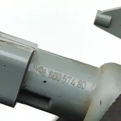 Peça sobressalente para automóvel em segunda mão farolim do lado direito por citroen c4 cactus (2014-..) hatchback referências oem iam 9680057480  