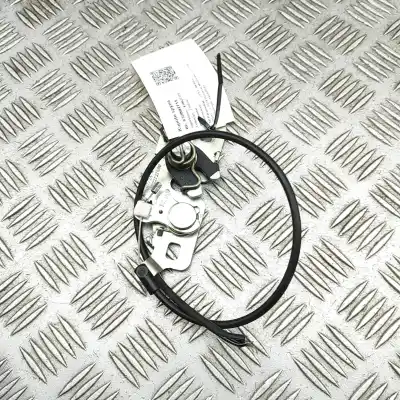 Автозапчастина б/у замок капота для opel mokka (2020-..) off-road посилання на oem iam 9822727680  