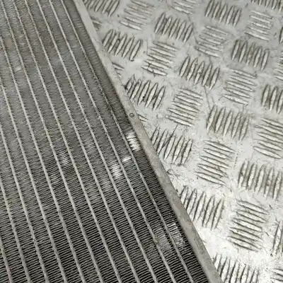 Автозапчастина б/у масляний радіатор для opel mokka / mokka x (2012-..) off-road посилання на oem iam 95298557  