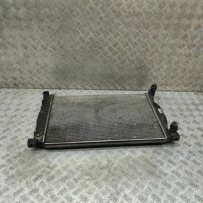 Second-hand car spare part oil radiator for audi a4 8e2, b6 (2000-2004) oem iam references 8e0121251  