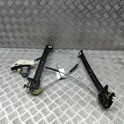 Автозапчастина б/у регулятор переднього правого скла для audi a3 limousine 8vs, 8vm (2013-2020) посилання на oem iam 8v4837462,5q0959801b  