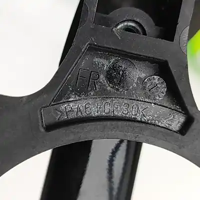 Автозапчасти б/у наружная рукоятка передняя справа за mitsubishi outlander iii gg_w, gf_w, zj (2012-..) off-road ссылки oem iam 5716a014xa,80610w020p  