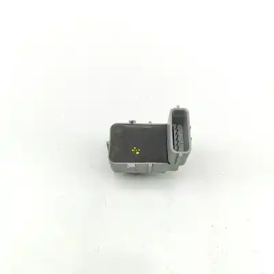 Second-hand car spare part parking sensor for kia cee\´d jd (2012-2018) oem iam references 95720-a2000  