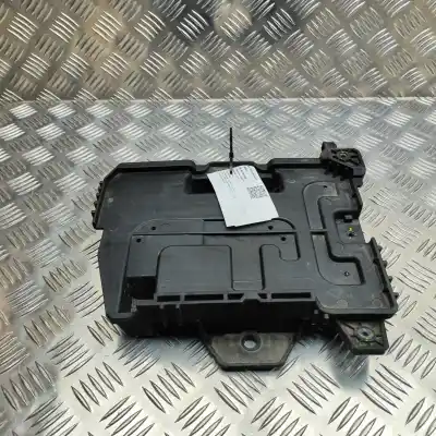 Автозапчасти б/у КОРОБ АККУМУЛЯТОРА за HYUNDAI I40 VF (2012-..) Sedan ссылки OEM IAM 37150-3Z000  