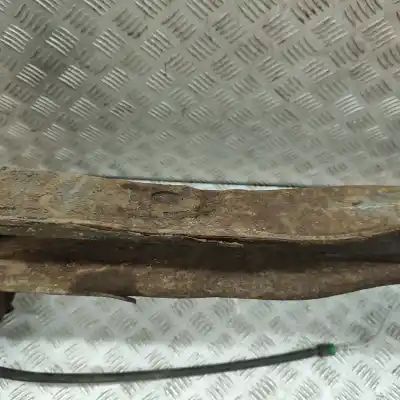 Peça sobressalente para automóvel em segunda mão charrió / suporte de eixo de trás por citroen c4 cactus (2014-..) hatchback referências oem iam 9674696980  