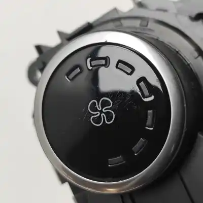 Pezzo di ricambio per auto di seconda mano unità di aria condizionata per ford tourneo custom minibus / passenger (2012-..) minibus / passenger riferimenti oem iam kk2t-19980-da  