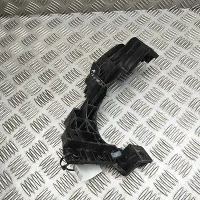 Second-hand car spare part left headlight support for kia cee\´d jd (2012-2018) oem iam references 64156-a2000  