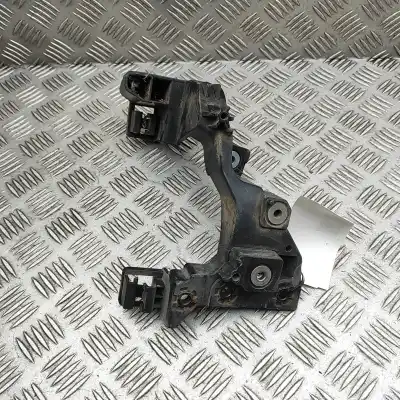 Second-hand car spare part left headlight support for kia cee\´d jd (2012-2018) oem iam references 64156-a2000  