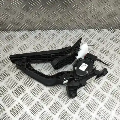 Pezzo di ricambio per auto di seconda mano pedale dell acceleratore per kia cee\´d jd (2012-2018) riferimenti oem iam 32700-a6900,32700-xxxxx  