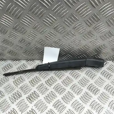 Second-hand car spare part Rear Windshield Wiper Arm for KIA CEE\´D JD (2012-2018) OEM IAM references 98811-A2000  