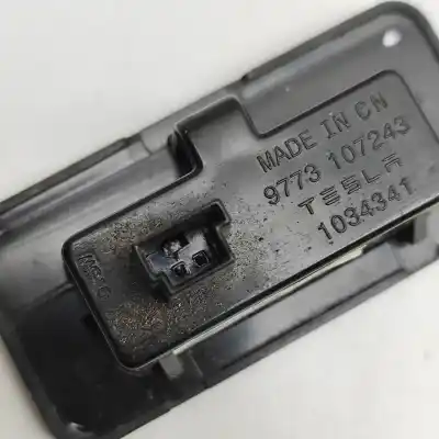 Second-hand car spare part licence plate light for tesla model s (2012-..) hatchback oem iam references 1034341-00-b  