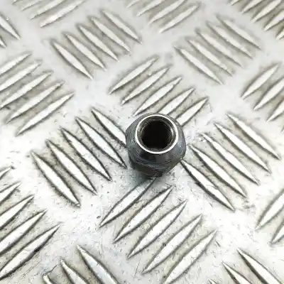 Peça sobressalente para automóvel em segunda mão jogo de parafusos de roda por kia cee\´d jd (2012-2018) referências oem iam 52950-14140  