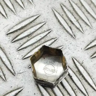 Pezzo di ricambio per auto di seconda mano set bulloni ruota per tesla model s (2012-..) hatchback riferimenti oem iam 1027011-00-a  