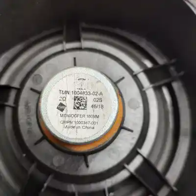 Автозапчастина б/у динамік правих задніх дверей для tesla model s (2012-..) hatchback посилання на oem iam 1004833-02-a  