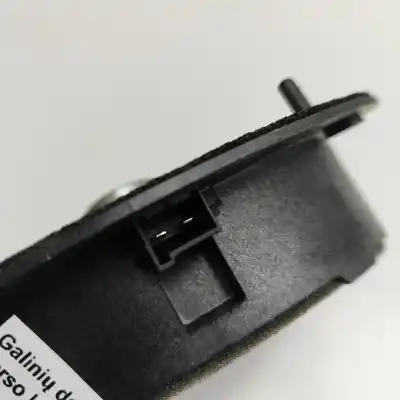 Автозапчастина б/у динамік правих задніх дверей для tesla model s (2012-..) hatchback посилання на oem iam 1004833-02-a  