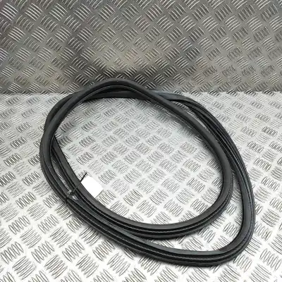 Peça sobressalente para automóvel em segunda mão Junta Vedante Da Porta por CITROEN C4 CACTUS (2014-..) Hatchback Referências OEM IAM 9801002280  