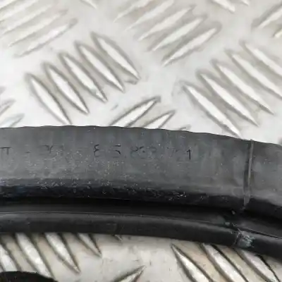 Автозапчасти б/у контур двери резиновый за audi a3 limousine 8vs, 8vm (2013-2020) ссылки oem iam 8v5833721  