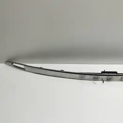 Second-hand car spare part licence plate light for tesla model s (2012-..) hatchback oem iam references 1025776-00-a  