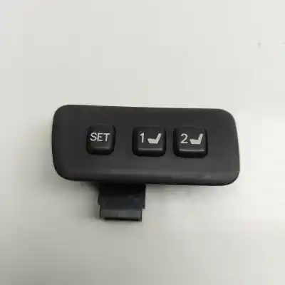 Recambio de automóvil de segunda mano de BOTONES DE CONTROL DEL ASIENTO DERECHO para TOYOTA LAND CRUISER 100 _J1_ (1998-2007) referencias OEM IAM 84751-60070  