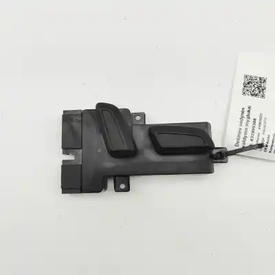 Recambio de automóvil de segunda mano de BOTONES DE CONTROL DEL ASIENTO DERECHO para AUDI A3 LIMOUSINE 8VS, 8VM (2013-2020) referencias OEM IAM 8W0959748B,8W0959748A,8W0959748,8V0959748,4M095974  