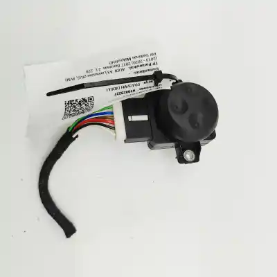 Recambio de automóvil de segunda mano de BOTONES DE CONTROL DEL ASIENTO DERECHO para AUDI A3 LIMOUSINE 8VS, 8VM (2013-2020) referencias OEM IAM 8E0959777A  