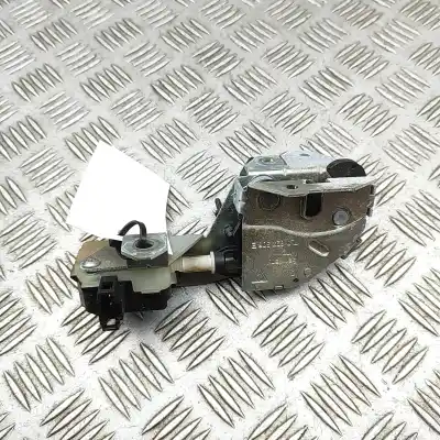 Recambio de automóvil de segunda mano de CERRADURA DE LA VENTANA DEL PORTÓN TRASERO para PORSCHE CAYENNE 9PA (2002-2010) referencias OEM IAM 7L0827506E  