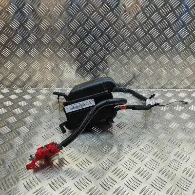 Second-hand car spare part Fuse Box Unit for FORD PUMA J2K, CF7 (2019-..) Hatchback OEM IAM references R1TT-14D068-AAB  