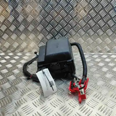 Second-hand car spare part fuse box unit for ford puma j2k, cf7 (2019-..) hatchback oem iam references r1tt-14d068-aab  