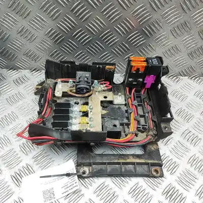 Pezzo di ricambio per auto di seconda mano Scatola Relè/fusibili per PORSCHE CAYENNE 9PA (2002-2010) Riferimenti OEM IAM 7L0937548C  