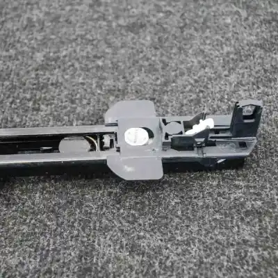 Pezzo di ricambio per auto di seconda mano regolatore altezza cintura anteriore sinistra per audi q7 4l (2006-2015) riferimenti oem iam 8e0857833f  