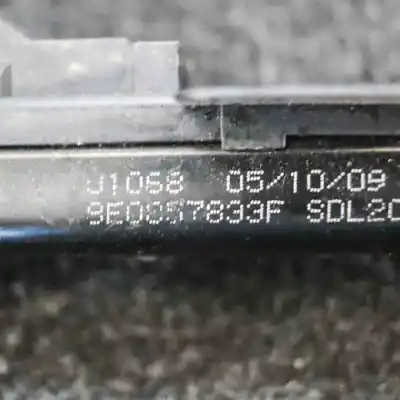 Pezzo di ricambio per auto di seconda mano regolatore altezza cintura anteriore sinistra per audi q7 4l (2006-2015) riferimenti oem iam 8e0857833f  