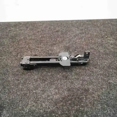 Gebrauchtes Autoersatzteil Gurthöhenverstellung Vorne Rechts zum AUDI Q7 4L (2006-2015) OEM-IAM-Referenzen 8E0857833F  