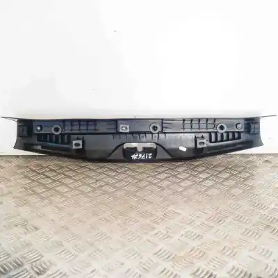 Автозапчастина б/у декоративна накладка замка багажника для ford b-max jk (2012-..) mpv посилання на oem iam av11-r40352-abw  