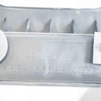 Автозапчастина б/у декоративна накладка замка багажника для ford b-max jk (2012-..) mpv посилання на oem iam av11-r40352-abw  