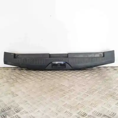 Автозапчастина б/у декоративна накладка замка багажника для FORD B-MAX JK (2012-..) MPV Посилання на OEM IAM AV11-R40352-ABW  