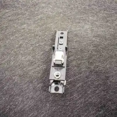 Second-hand car spare part Front Left Seat Belt Height Adjuster for OPEL MOKKA / MOKKA X (2012-..) Off-road OEM IAM references 13585757  