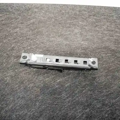 Second-hand car spare part front left seat belt height adjuster for opel mokka / mokka x (2012-..) off-road oem iam references 13585757  