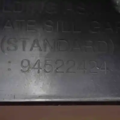 Автозапчасти б/у декоративная накладка замка багажника за opel mokka / mokka x (2012-..) off-road ссылки oem iam 94522424  