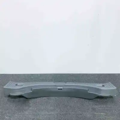 Автозапчастина б/у декоративна накладка замка багажника для opel mokka / mokka x (2012-..) off-road посилання на oem iam 94522424  