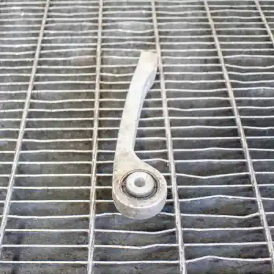 Автозапчастина б/у зв'язок правого заднього стабілізатора для audi a4 8w2, b9 (2015-..) sedan посилання на oem iam 8w0505465b  