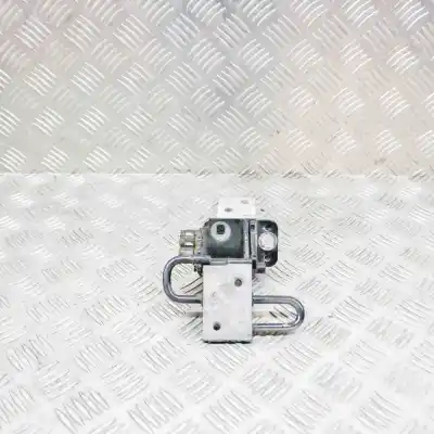 Автозапчасти б/у петля левой задней двери за audi a8 d3 4e2, 4e8 (2002-2010) ссылки oem iam 4e0833411c,4e0833335d  