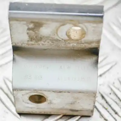 Автозапчасти б/у петля левой задней двери за audi a8 d3 4e2, 4e8 (2002-2010) ссылки oem iam 4e0833411c,4e0833335d  