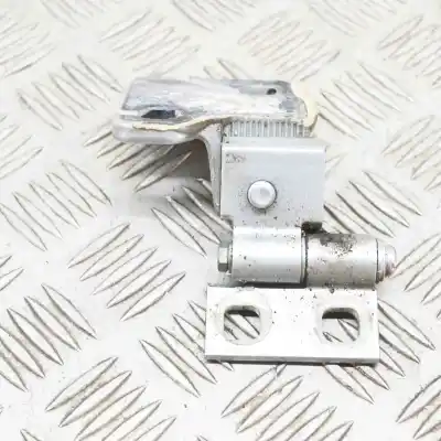 Second-hand car spare part Front Right Door Hinge for BMW 6 E63 (2004-2010) Coupe OEM IAM references 7072670  