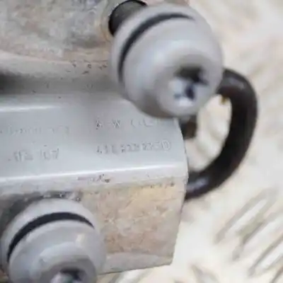 Peça sobressalente para automóvel em segunda mão dobradiça da porta traseira esquerda por audi a8 d3 4e2, 4e8 (2002-2010) referências oem iam 4e0833335d  