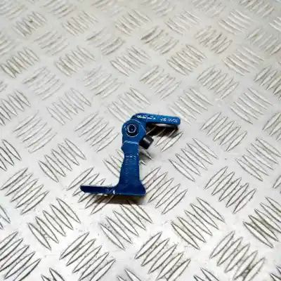 Pezzo di ricambio per auto di seconda mano cerniera porta posteriore sinistra per skoda kamiq (2019-..) off-road riferimenti oem iam 8x0831403e,8x4833407a  